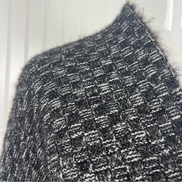 BCBG Maxazria Women's L Open Front Knit Cardigan Sweater Black Gray Fizzy Thick - Picture 3 of 14